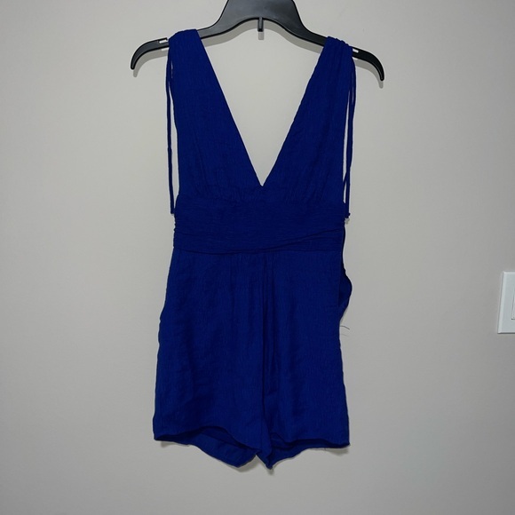 Royal blue deep v romper with pockets One Clothing Small - Picture 1 of 7